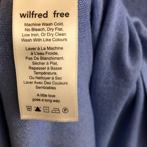 Aritzia (Wilfree) Light Blue Tee Shirt - Size S - Picture 2 of 4